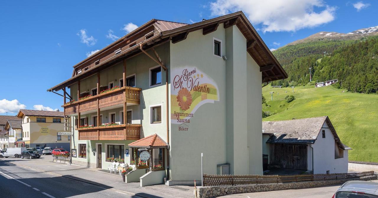 Garni Apparthotel St Valentin San Valentino alla Muta Exterior photo