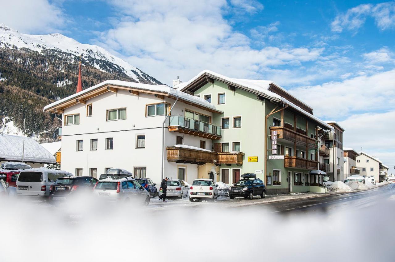 Garni Apparthotel St Valentin San Valentino alla Muta Exterior photo