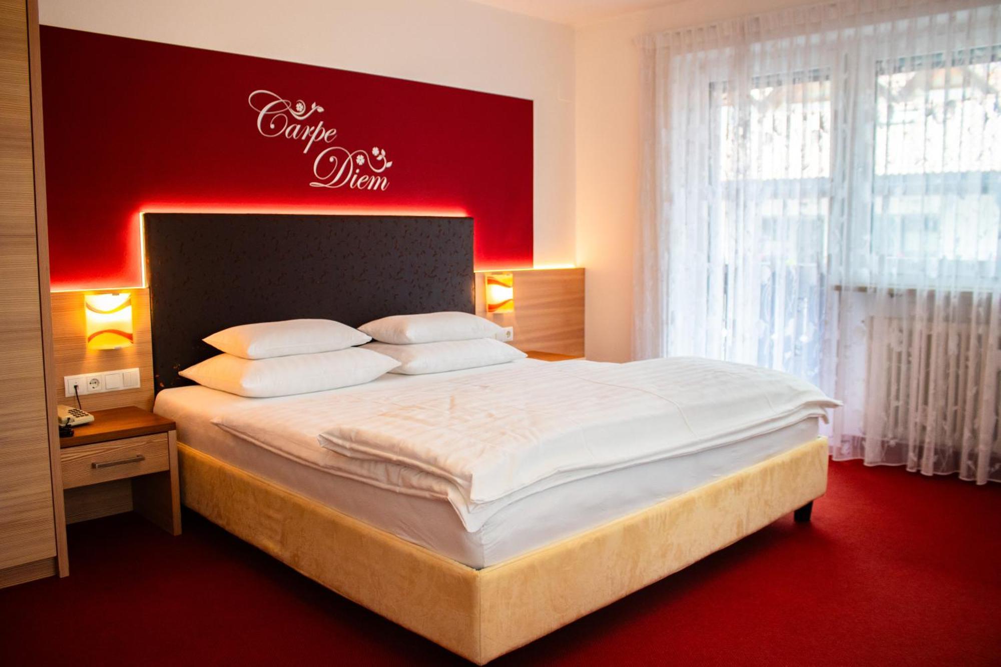 Garni Apparthotel St Valentin San Valentino alla Muta Exterior photo