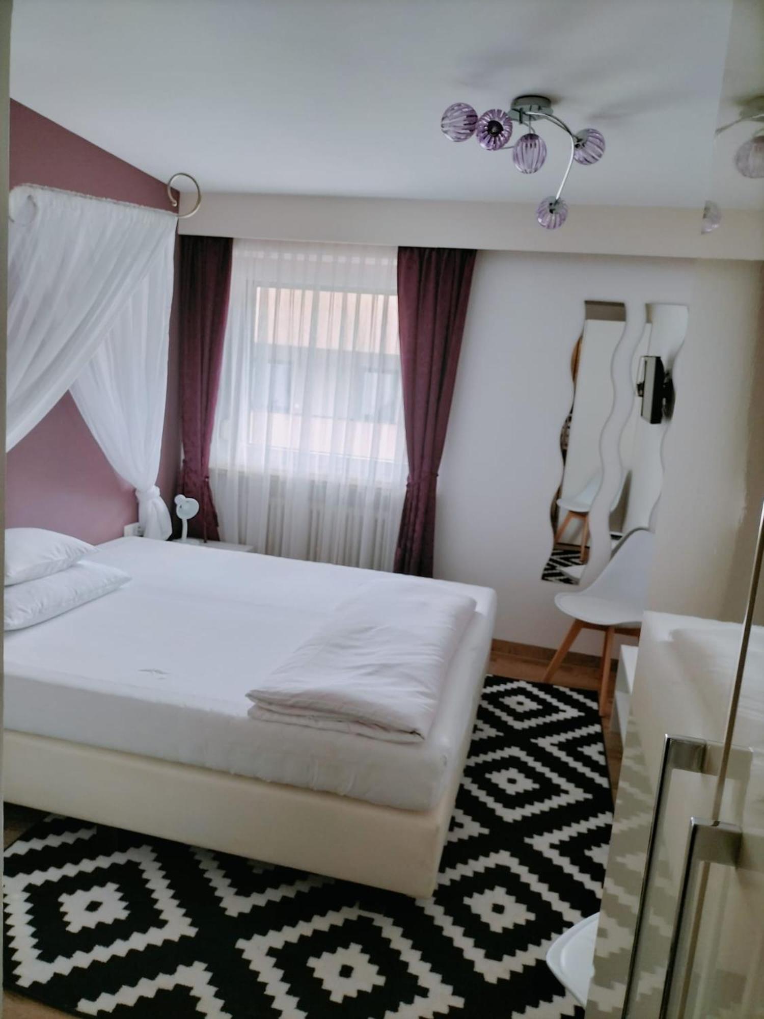 Garni Apparthotel St Valentin San Valentino alla Muta Exterior photo
